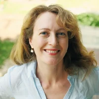 Emily Parker, Zeneara customer from New York